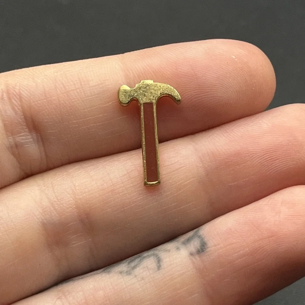 Hammer Tool Tiny Lapel Hat‎ Pin